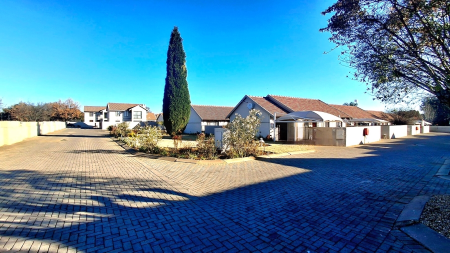 3 Bedroom Property for Sale in Vaalpark Free State